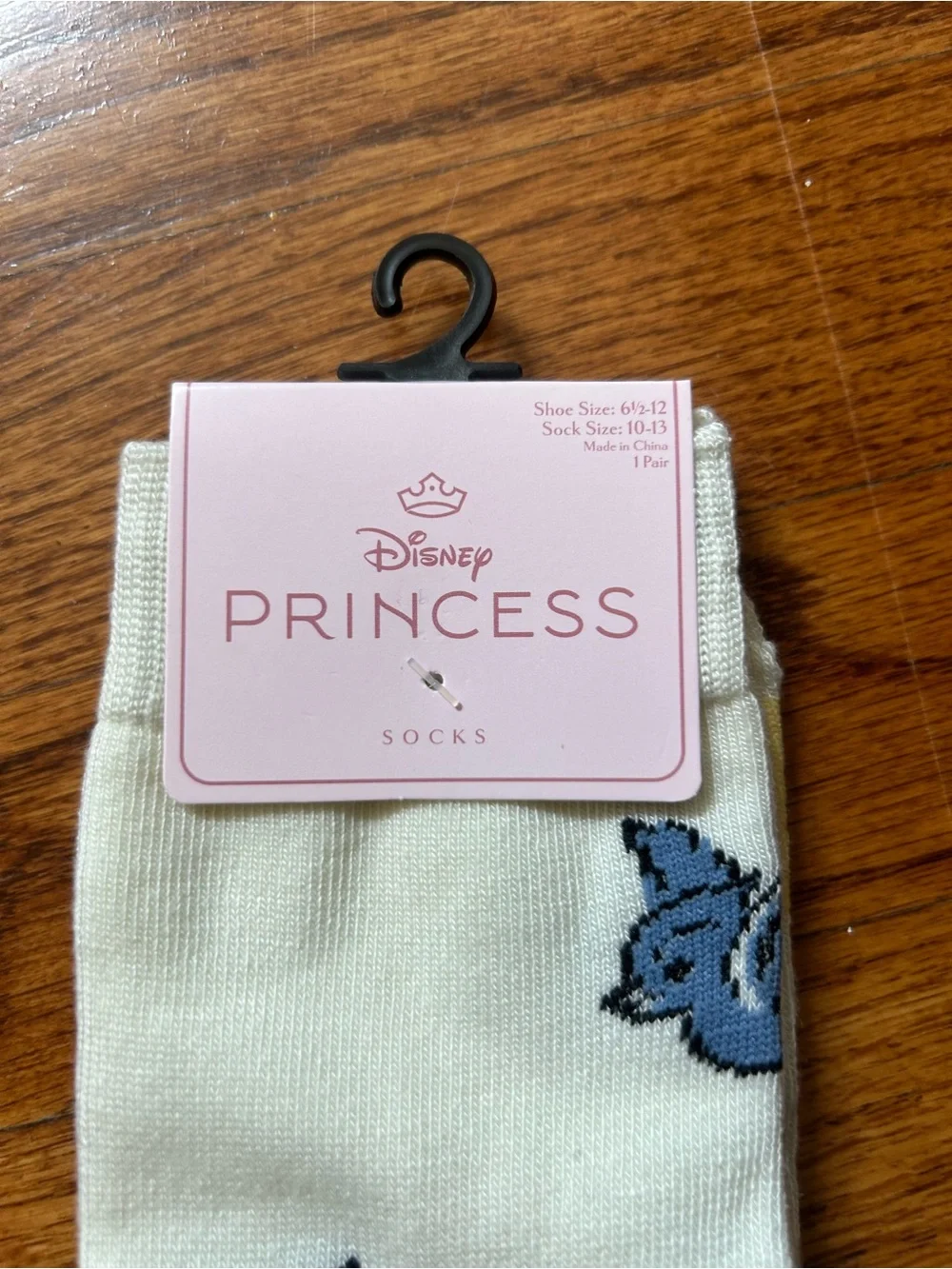 Disney Princess Snow White & Bluebirds Crew Socks Women’s Shoe Size 6.5-12